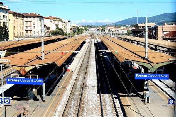 negozio in vendita a Firenze in zona Campo di Marte