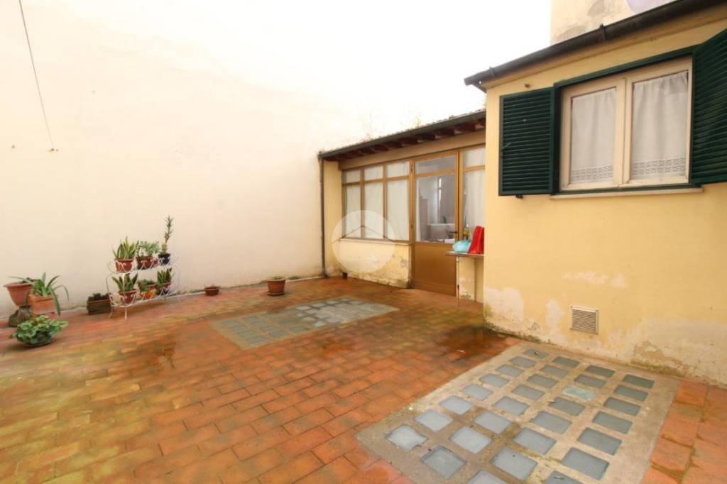 appartamento in vendita a Firenze in zona Campo di Marte