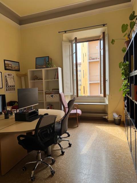 appartamento in vendita a Firenze in zona Campo di Marte