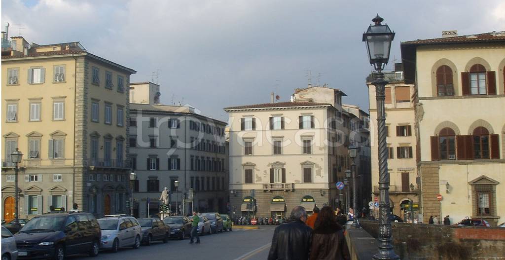 appartamento in vendita a Firenze in zona Centro Santa Maria Novella