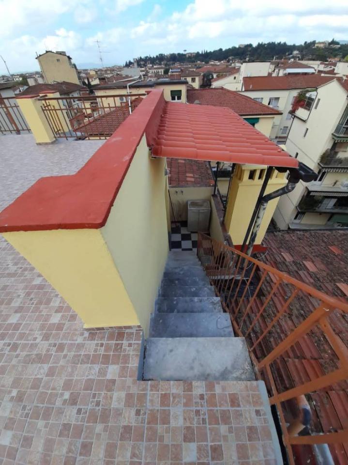 appartamento in vendita a Firenze in zona Campo di Marte