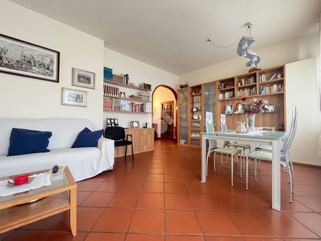 appartamento in vendita a Firenze in zona Rovezzano