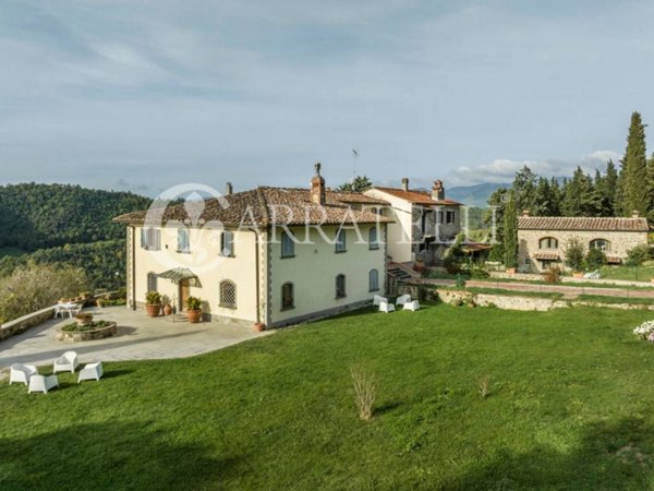 casa indipendente in vendita a Firenze in zona Rovezzano
