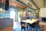 casa indipendente in vendita a Firenze in zona Settignano