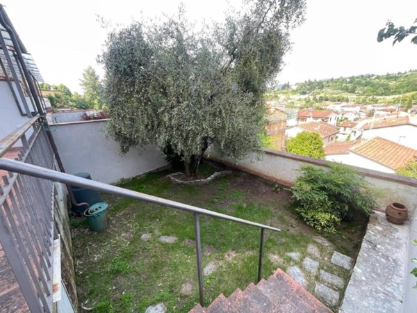 casa indipendente in vendita a Firenze in zona Careggi