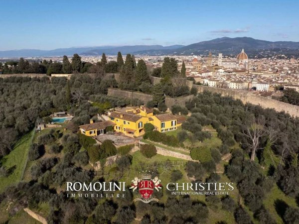 casa indipendente in vendita a Firenze in zona Centro San Frediano