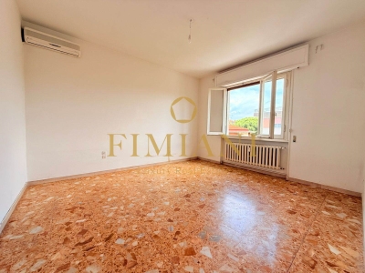 appartamento in vendita a Firenze in zona Isolotto