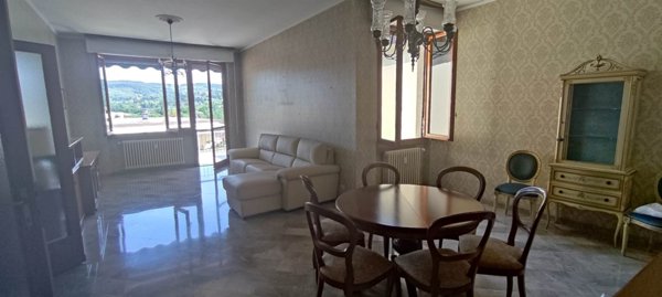 appartamento in vendita a Firenze in zona Varlungo