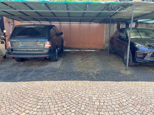 negozio in vendita a Firenze in zona Statuto
