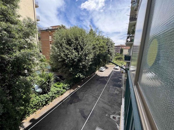 appartamento in vendita a Firenze in zona Isolotto
