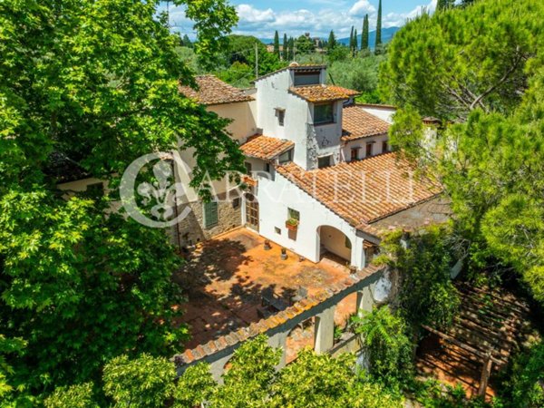 casa indipendente in vendita a Firenze in zona Porta Romana