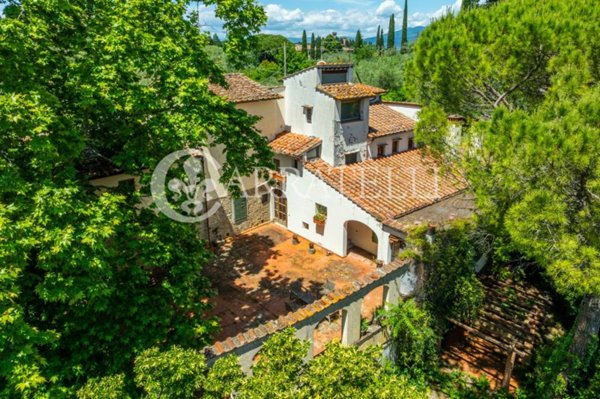 casa indipendente in vendita a Firenze in zona Porta Romana