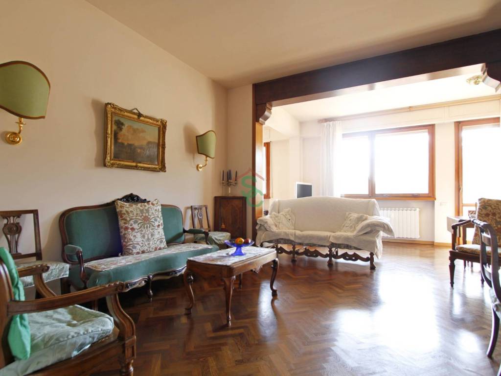 appartamento in vendita a Firenze in zona Coverciano