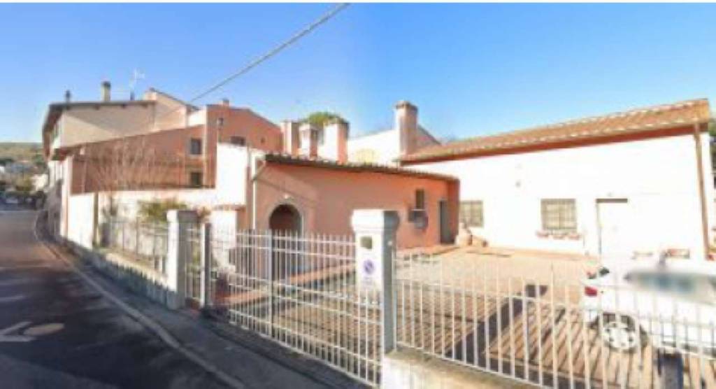 appartamento in vendita a Firenze in zona Galluzzo