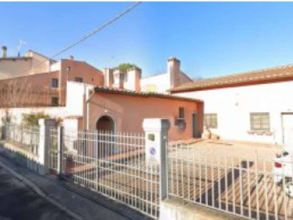 appartamento in vendita a Firenze in zona Galluzzo