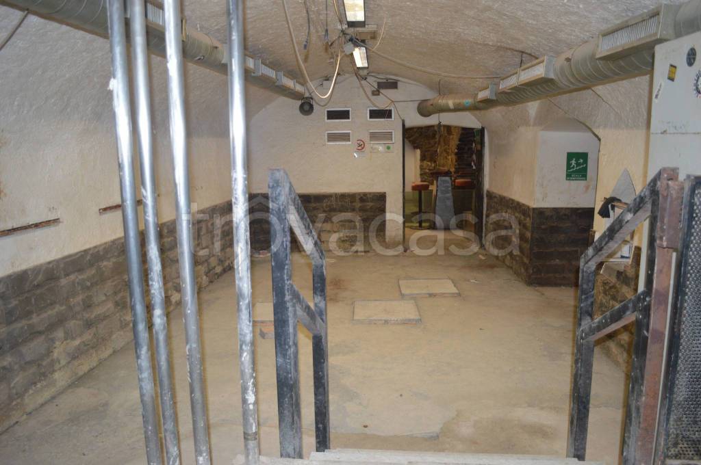 locale commerciale in vendita a Firenze