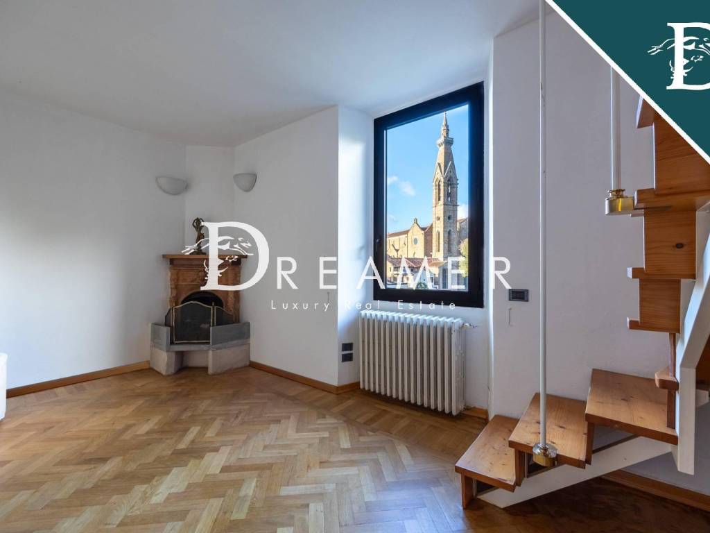 appartamento in vendita a Firenze in zona Centro Santa Croce