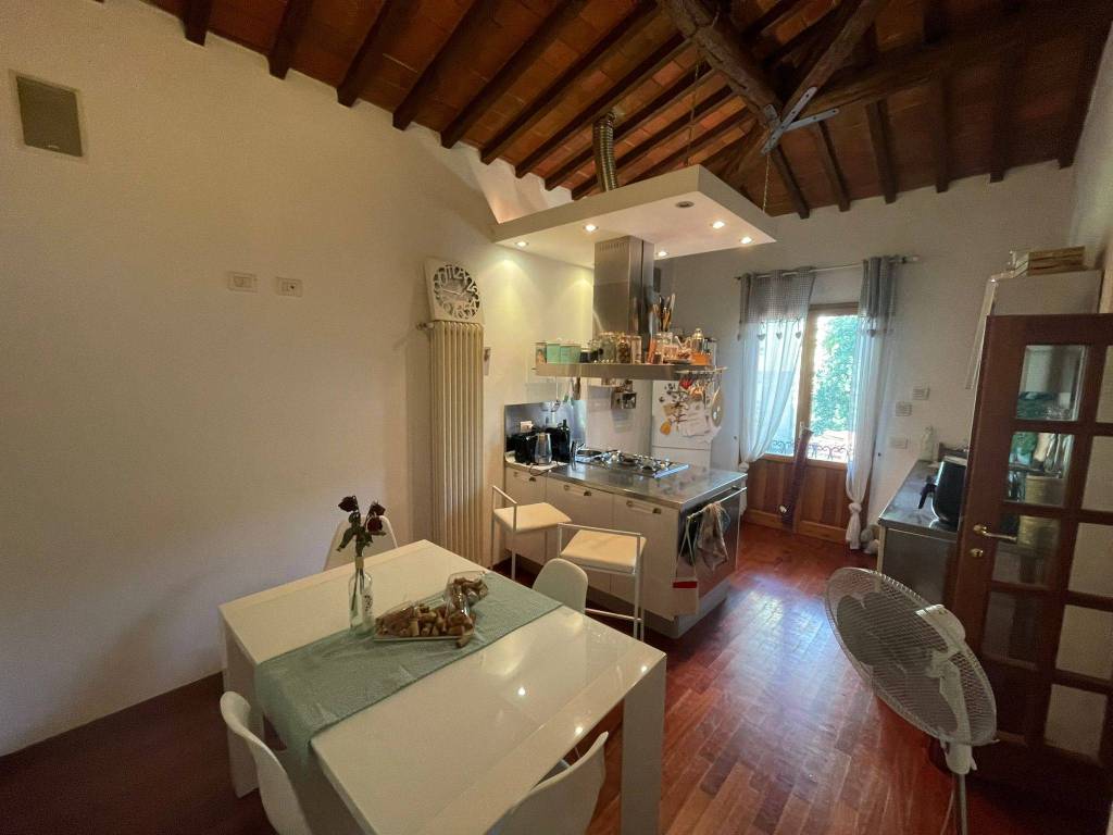appartamento in vendita a Firenze in zona Coverciano