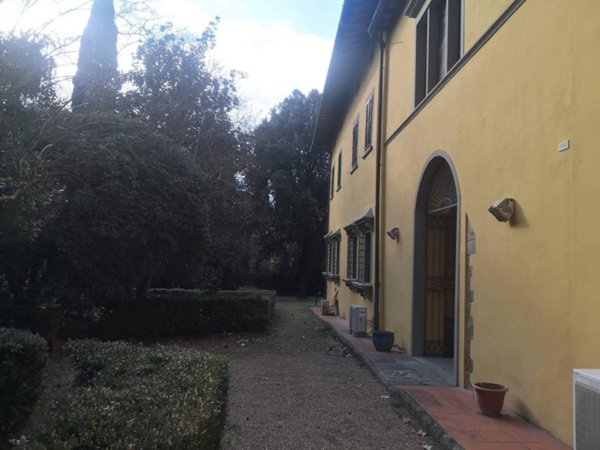casa indipendente in vendita a Firenze in zona Campo di Marte