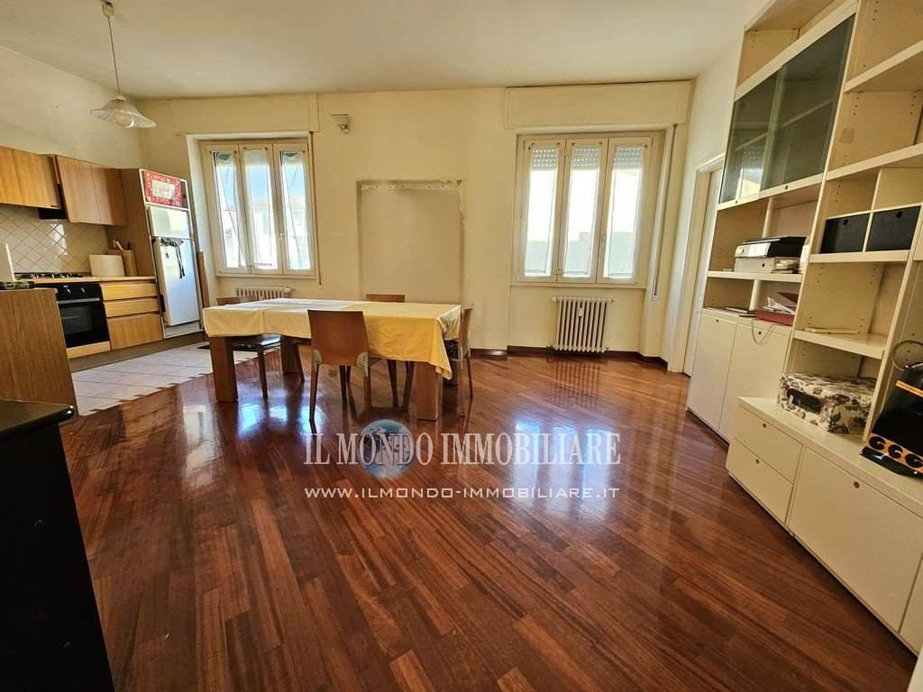 appartamento in vendita a Firenze in zona Statuto