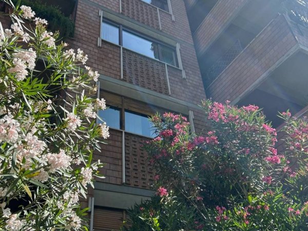 appartamento in vendita a Firenze in zona Campo di Marte