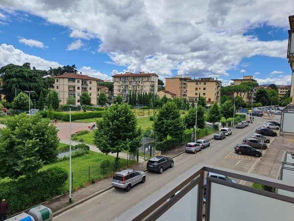 appartamento in vendita a Firenze in zona Isolotto
