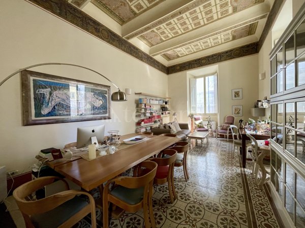 casa indipendente in vendita a Firenze in zona Centro Santa Croce