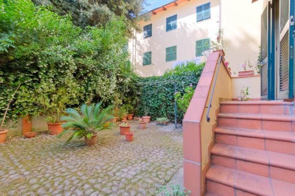 appartamento in vendita a Firenze in zona Isolotto
