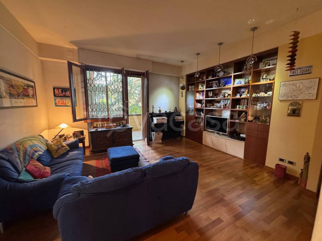 appartamento in vendita a Firenze in zona Soffiano