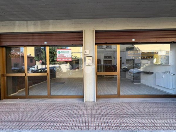 negozio in vendita a Firenze in zona Le Cure