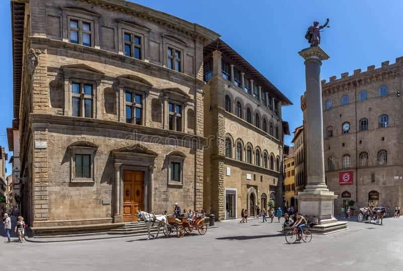 negozio in vendita a Firenze in zona Centro Duomo
