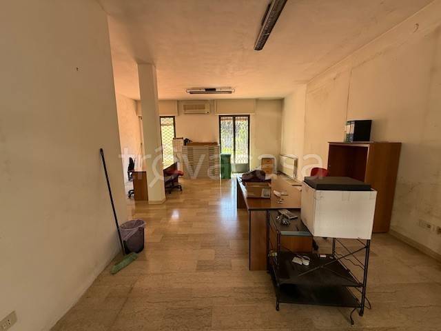 ufficio in vendita a Firenze in zona Rovezzano
