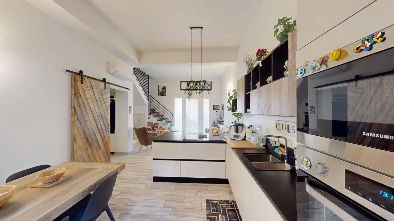 casa indipendente in vendita a Firenze in zona Isolotto