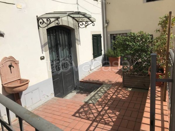 appartamento in vendita a Firenze in zona Galluzzo