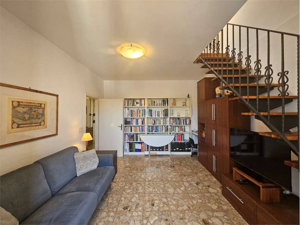 appartamento in vendita a Firenze in zona Le Cure
