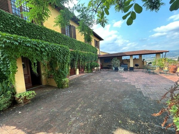 casa indipendente in vendita a Firenze in zona Ponte a Ema