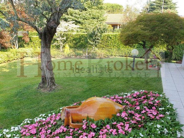 appartamento in vendita a Firenze in zona Centro Santa Croce