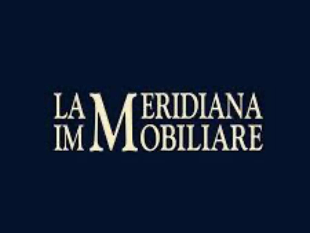 intera palazzina in vendita a Firenze