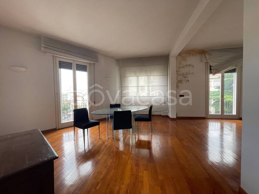 appartamento in vendita a Firenze in zona Soffiano