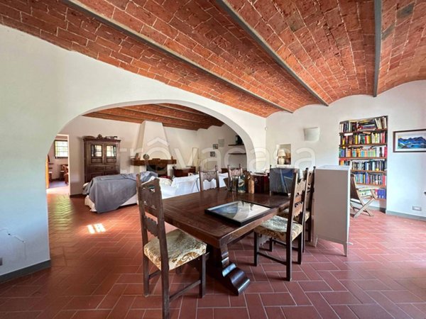 casa indipendente in vendita a Firenze in zona Rovezzano
