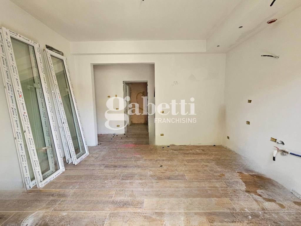 appartamento in vendita a Firenze in zona Isolotto