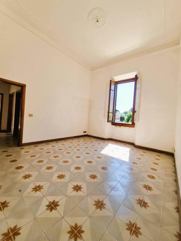 appartamento in vendita a Firenze in zona Settignano