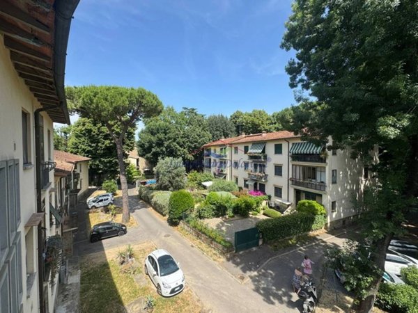 appartamento in vendita a Firenze in zona Isolotto