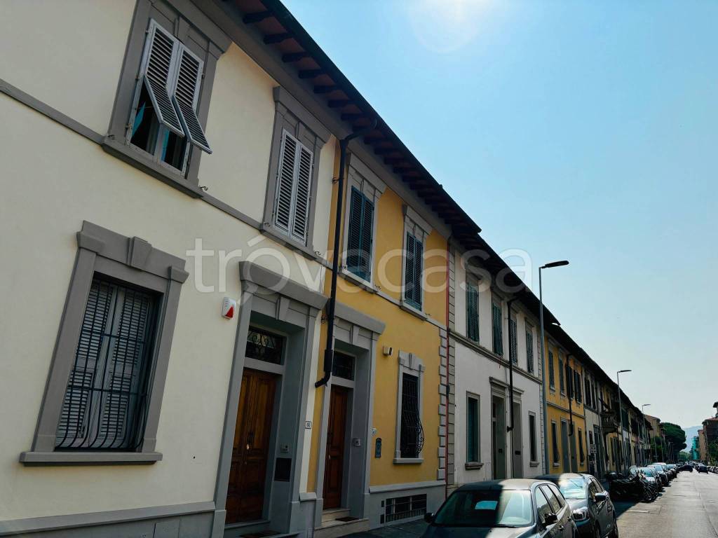 casa indipendente in vendita a Firenze in zona Coverciano
