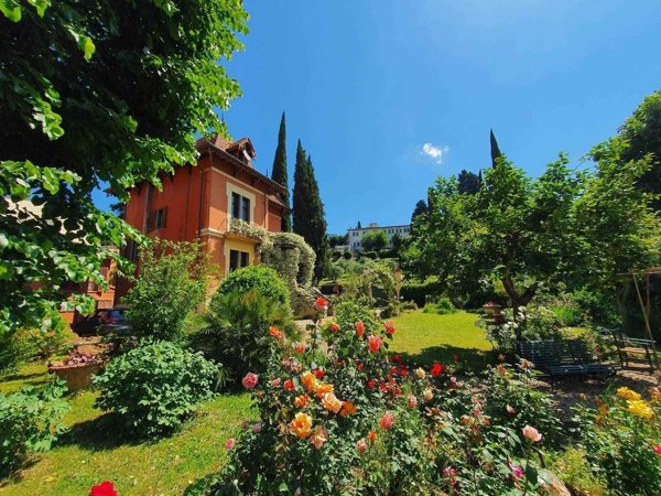 casa indipendente in vendita a Firenze