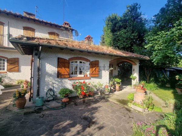 pentavano in vendita a Firenze in zona Ugnano
