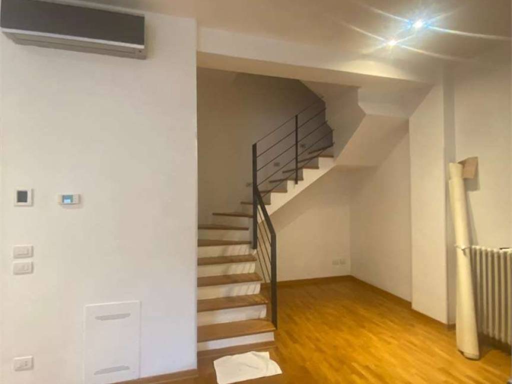 casa indipendente in vendita a Firenze in zona Careggi