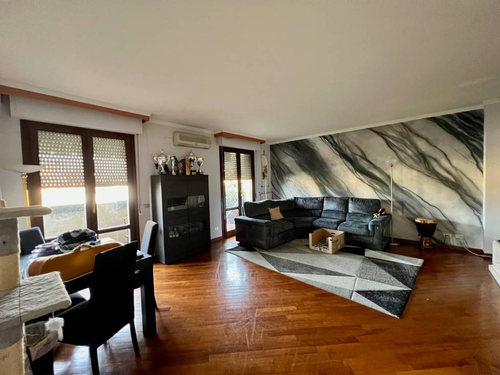 appartamento in vendita a Firenze in zona Campo di Marte