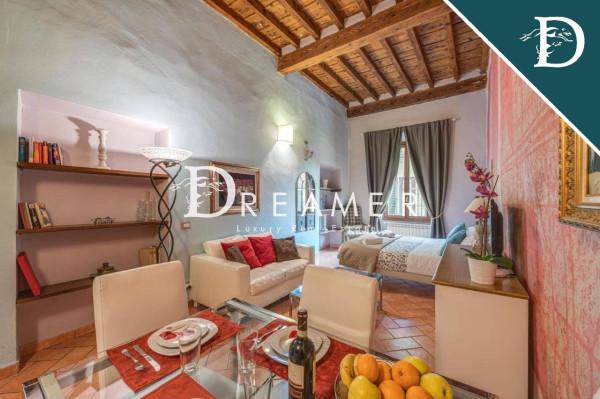 appartamento in vendita a Firenze in zona Centro Santa Croce