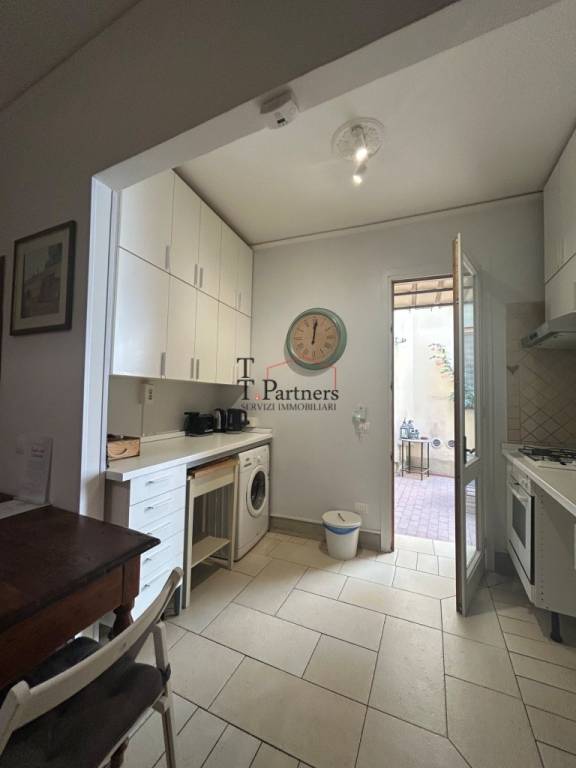 appartamento in vendita a Firenze in zona Centro Santa Maria Novella